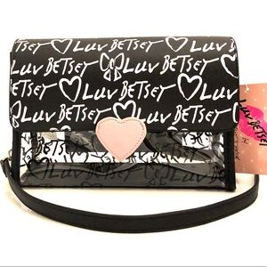 BETSEY JOHNSON LBmacy Clear Crossbody Bag